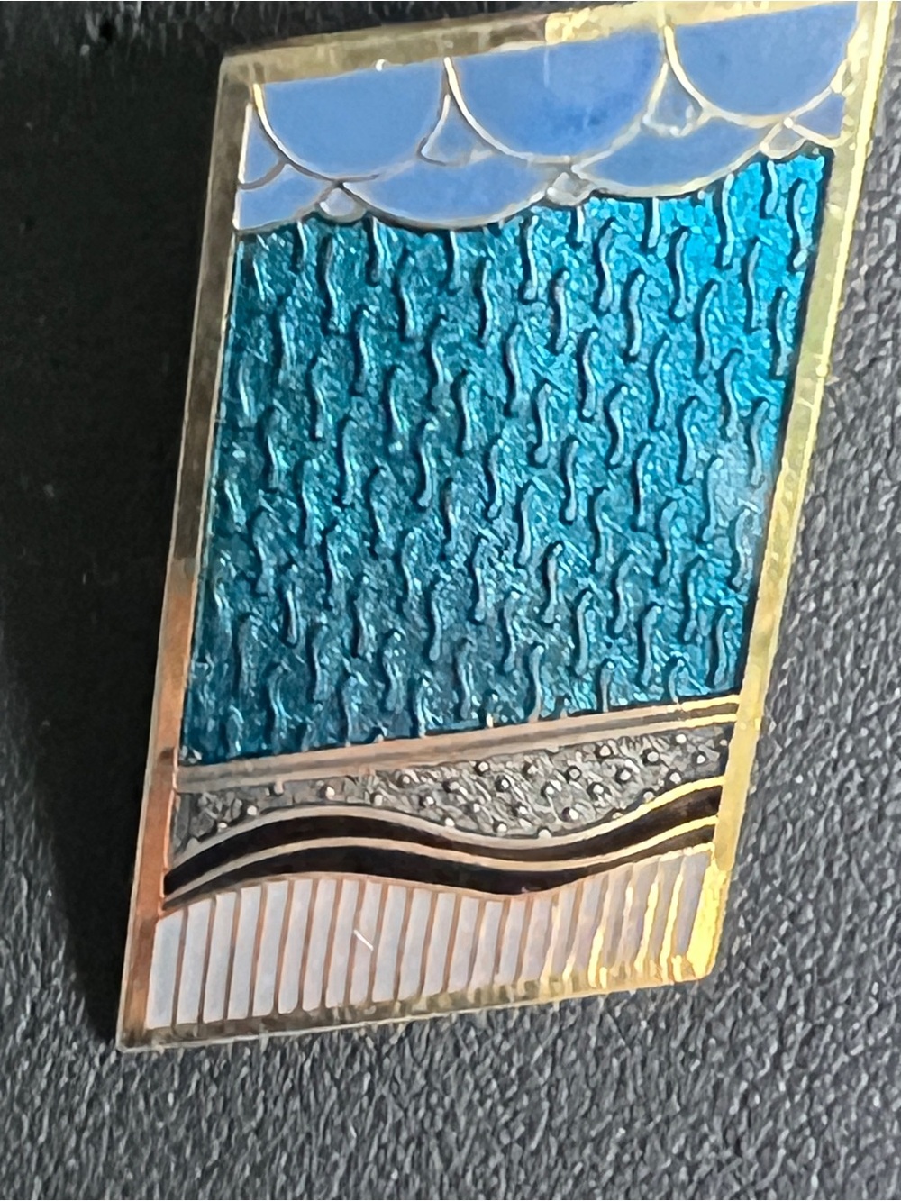 Isle of Skye Cloisonné  Enamel  Pin Brooch. EC VTG 1980’s